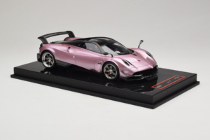 Pagani Huayra BC Pearl Pink AB Models 1:18 REMC032 Resin - image 4 of 7