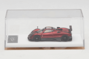 Pagani Zonda Tricolore Red Henson & Heaven 1:64 PZTR01 Diecast - image 6 of 7