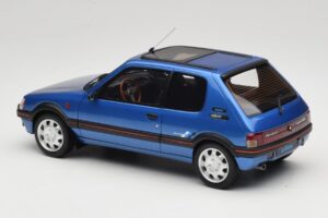 Peugeot 205 1.9 GTI Le Mans Miami Blue Otto 1:18 OT1153 Resin - image 5 of 6