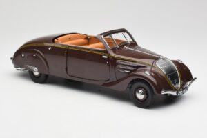 Peugeot 402 Eclipse Chocolate Norev 1:18 184873 Diecast - image 11 of 12