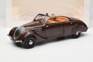 Peugeot 402 Eclipse Chocolate Norev 1:18 184873 Diecast - image 12 of 12
