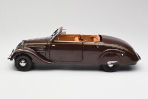 Peugeot 402 Eclipse Chocolate Norev 1:18 184873 Diecast - image 7 of 12