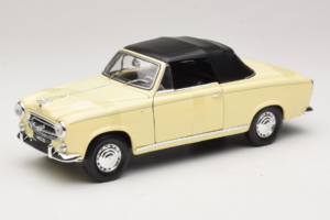 Peugeot 403 Cabriolet Beige Welly 1:18 12551HW Diecast
