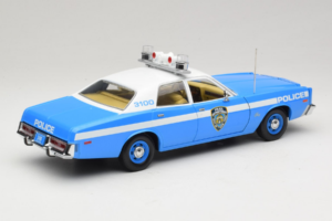 Plymouth Fury Police Pursuit New York Police Department GreenLight 1:18 19043 Diecast - image 3 of 8