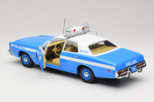 Plymouth Fury Police Pursuit New York Police Department GreenLight 1:18 19043 Diecast - image 5 of 8