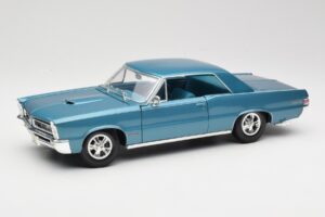 Pontiac GTO Hurst Edition Blue Maisto 1:18 531885 Diecast