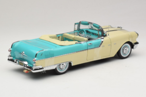 Pontiac Star Chief I Love Lucy Nautilus Blue White Sun Star 1:18 5057 Diecast - image 3 of 7