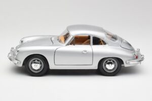 Porsche 356B Silver & Brown Interior Bburago 1:18 3021-M2 Diecast - image 4 of 8
