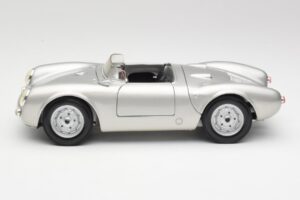 Porsche 550 A Spyder Silver Maisto 1:18 50314 Diecast - image 4 of 8