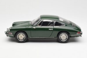 Porsche 901 Green CMC 1:18 M-067B Diecast - image 3 of 6