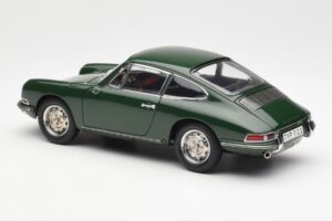 Porsche 901 Green CMC 1:18 M-067B Diecast - image 5 of 6