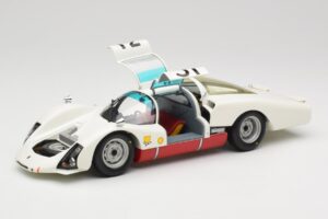 Porsche 906 LH #31 H. Herrmann / H. Linge Porsche System Engineering 24 Hours of Le Mans 1966 Minichamps 1:18 100666131 Dieca - image 2 of 8