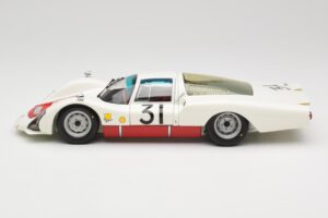 Porsche 906 LH #31 H. Herrmann / H. Linge Porsche System Engineering 24 Hours of Le Mans 1966 Minichamps 1:18 100666131 Dieca - image 4 of 8