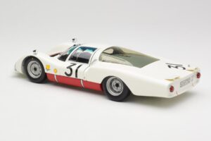Porsche 906 LH #31 H. Herrmann / H. Linge Porsche System Engineering 24 Hours of Le Mans 1966 Minichamps 1:18 100666131 Dieca - image 7 of 8