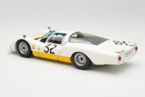 Porsche 906LH #32 Porsche System Engineering G. Schutz / P. De Klerk 24 Hours of Le Mans 1966 Minichamps 1:18 100666132 Dieca - image 7 of 8