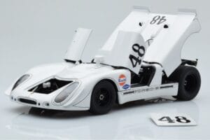 Porsche 908/02 #48 S. McQueen / P. Revson 12 Hours of Sebring 2nd Place Post Race Version 1970 AUTOart 1:18 87072 Diecast - image 2 of 8