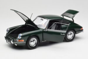 Porsche 911 901 Irish Green Kyosho 1:18 08969G Diecast - image 2 of 8