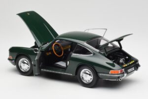 Porsche 911 901 Irish Green Kyosho 1:18 08969G Diecast - image 5 of 8