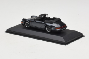 Porsche 911 930 Cabriolet Purple Metallic Minichamps 1:43 PORSCHE006 Diecast - image 3 of 4