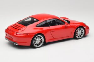 Porsche 911 991 Carrera S Guards Red Minichamps 1:18 100061020 Diecast - image 3 of 8