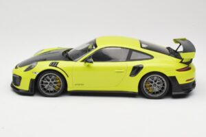 Porsche 911 991.2 GT2 RS Lime Green with Silver Wheels Minichamps 1:18 155068309 Diecast - image 3 of 6
