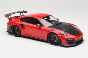 Porsche 911 GT2 RS 991.2 Red Black Wheels Minichamps 1:18 155068307 Diecast - image 4 of 6
