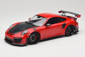 Porsche 911 GT2 RS 991.2 Red Black Wheels Minichamps 1:18 155968307 Diecast