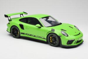 Porsche 911 991.2 GT3 RS Green GT Spirit 1:12 GT917 Resin - image 4 of 6