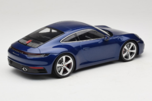 Porsche 911 992 Carrera 4S Blue Metallic Minichamps 1:18 153067327 Diecast - image 2 of 6