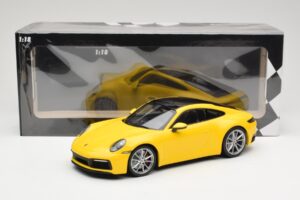 Porsche 911 992 Carrera 4S Yellow Minichamps 1:18 155067320 Diecast - image 6 of 6