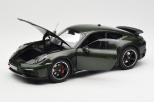 Porsche 911 992 Dakar Oak Green Metallic Norev 1:18 187241 Diecast - image 2 of 9