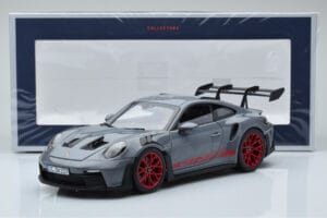 Porsche 911 992 GT3 RS Arctic Grey Pyro Red Norev 1:18 187350 Diecast - image 8 of 8