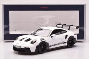 Porsche 911 992 GT3 RS White Norev 1:18 187361 Diecast - image 8 of 8