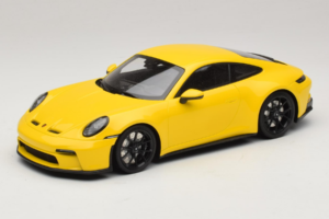 Porsche 911 992 GT3 Touring Yellow Black Wheels Minichamps 1:18 117069021 Diecast