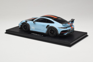 Porsche 911 992 TechArt GTstreet R Gulf Blue TechArt 1:18 REMC010 Resin - image 5 of 6