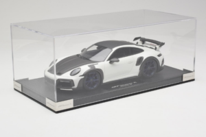 Porsche 911 992 TechArt GTstreet R White With Blue Wheels TechArt 1:18 REMC014 Resin - image 2 of 6