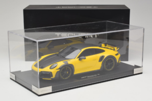 Porsche 911 992 TechArt GTstreet R Yellow With Black Wheels TechArt 1:18 REMC011 Resin - image 6 of 6