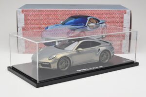 Porsche 911 Turbo S 992 Silver Bamboo Chromaflire With Display Case Spark 1:18 WAP0219100RTSS Resin - image 7 of 7