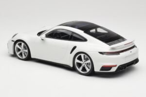 Porsche 911 Turbo S 992 White Minichamps 1:18 WAP0211620RTRB Diecast - image 5 of 6