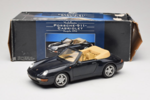 Porsche 911 993 Cabriolet Dark Blue Tchibo 1:18 46619 Diecast - image 8 of 8