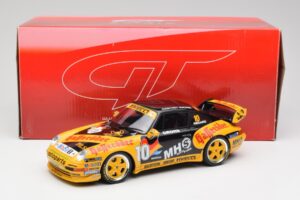 Porsche 911 993 Carrera Supercup #10 H. Grohs Manthey Racing 1993 GT Spirit 1:18 GT071 Resin - image 6 of 6