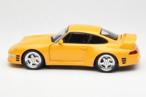 RUF CTR2 993 Sport Yellow GT Spirit 1:18 GT141 Resin - image 3 of 6