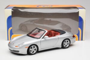 Porsche 911 996 Cabriolet Silver Gate 1:18 1052 Diecast - image 8 of 8