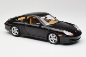 Porsche 911 996 Carrera Black Gate 1:18 1043 Diecast - image 6 of 8