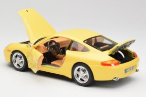 Porsche 911 996 Carrera Yellow Bburago 1:18 30085-M1 Diecast - image 5 of 8