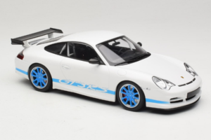 Porsche 911 996 GT3 RS White Blue Stripes Minichamps 1:18 155062021 Diecast - image 4 of 6