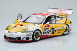 Porsche 911 996 GT3 RSR #68 M. Marsh FIA GT Zhuhai 2005 AUTOart 1:18 80582 Diecast - image 2 of 8