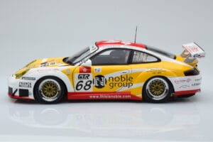 Porsche 911 996 GT3 RSR #68 M. Marsh FIA GT Zhuhai 2005 AUTOart 1:18 80582 Diecast - image 4 of 8