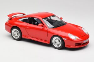 Porsche 911 996 GT3 Strasse Red Bburago 1:18 30395 Diecast - image 6 of 8