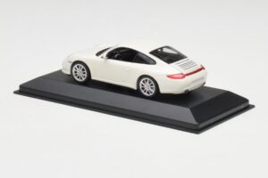 Porsche 911 997 Carrera 4S Carrara White Minichamps 1:43 403066431 Diecast - image 3 of 4